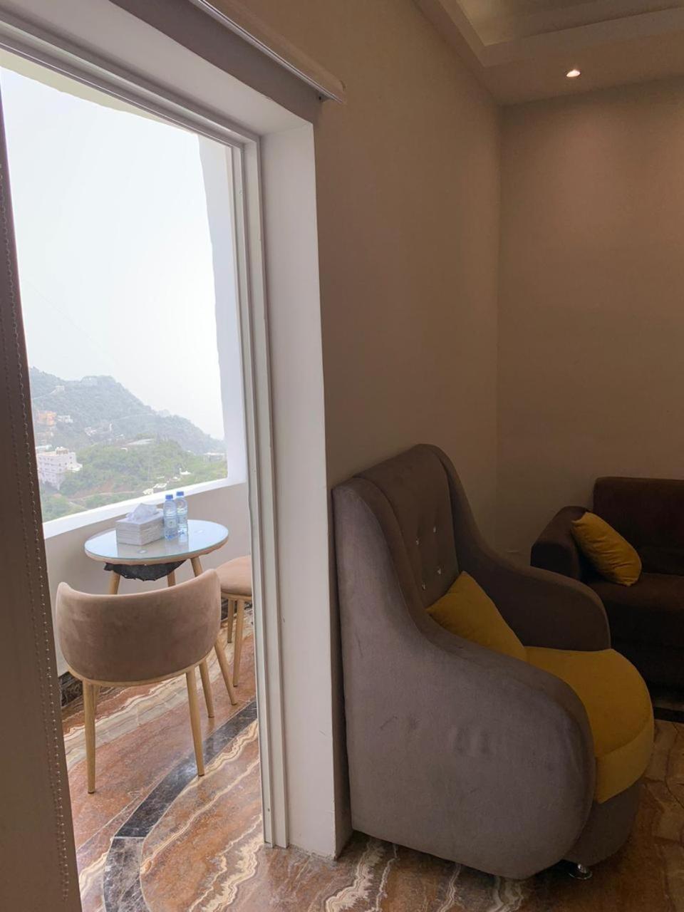 فندق فيفاء Habitación foto